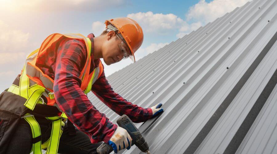 Professional Emergency Roof Repairs services in Manns Choice, PA